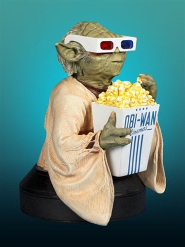Gentle Giant Star Wars Yoda in 3D Glasses Mini Bust, Razors Edge