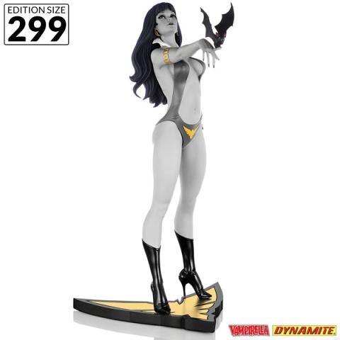 Dynamite Entertainment Women of Dynamite Jose Gonzalez Black and White Vampirella Statue
